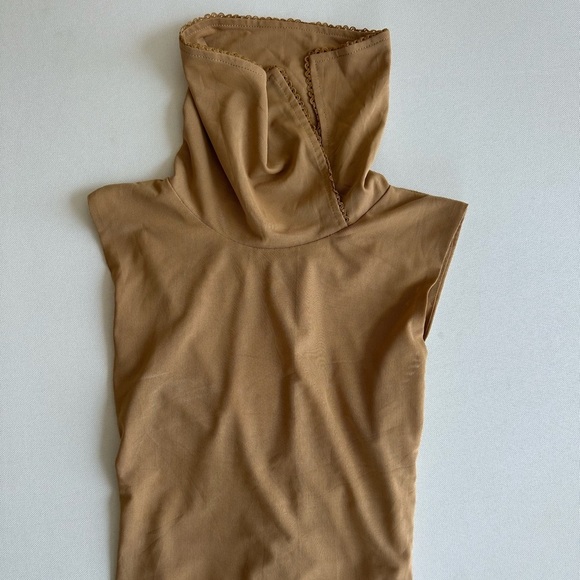 NWT Amelie Teje Tallara Turtle Neck - Picture 15 of 16